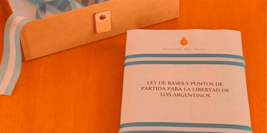Ley Bases reforma laboral